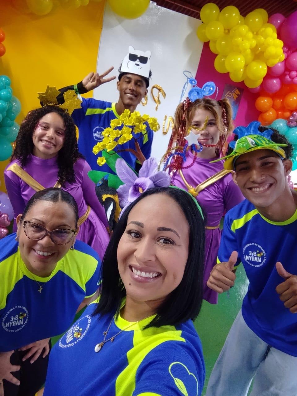 Equipo creativo Syemaryn